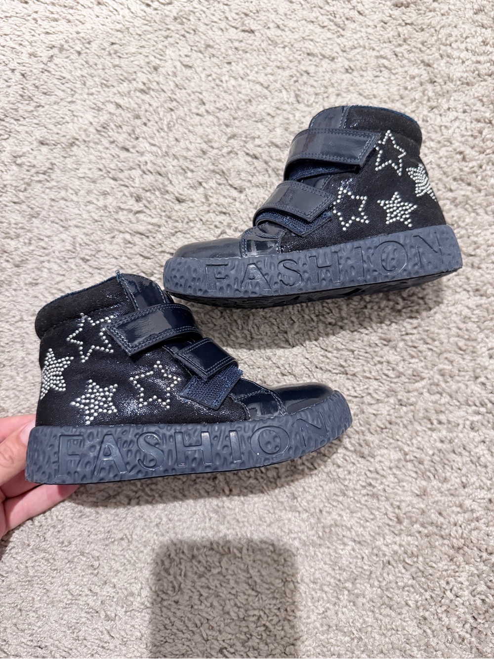 Kids Black Rhinestone Star High-Top Sneakers EU 27 US 10–10.5